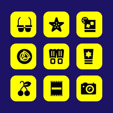 Yaz aylarında vektör Icon set. Palet, deniz yıldızı, pizza ve güneş gözlüğü