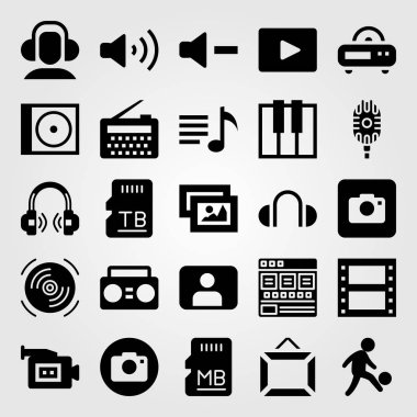 Çoklu ortam simgesini vektör ayarlayın. fotoğraf makinesi, CD, radyo ve resim