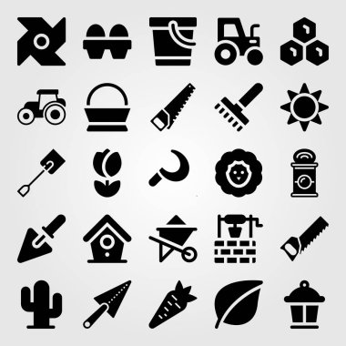 Bahçe simge vektör ayarlayın. Can, lamba, el testeresi ve iyi