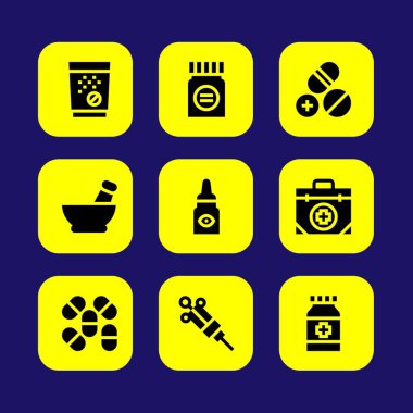 Tıp vektör Icon set. şırınga, İlkyardım çantası, tabletler ve harç