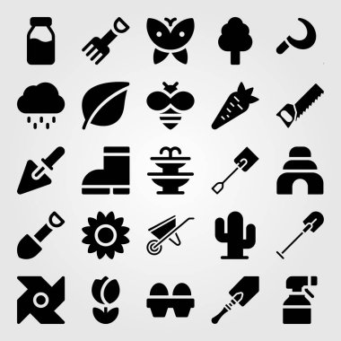 Bahçe simge vektör ayarlayın. havuç, orak, kürek ve kelebek