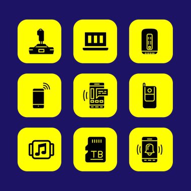 Teknoloji vektör Icon set. joystick, pc, müzik çalar ve bellek