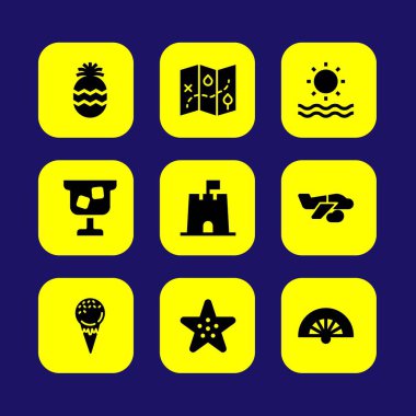 Yaz aylarında vektör Icon set. Kumdan kale, deniz, güneş ve deniz yıldızı