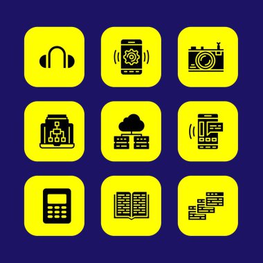 Temel vektör Icon set. Smartphone, fotoğraf makinesi, hesap makinesi ve dizüstü