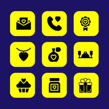 Sevgililer günü vektör Icon set. akşam yemeği, aşk mektubu, aşk parfüm ve kalp ile cupcake