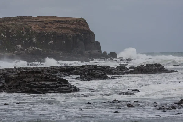 Vista de la costa durante la tormenta — Foto de Stock