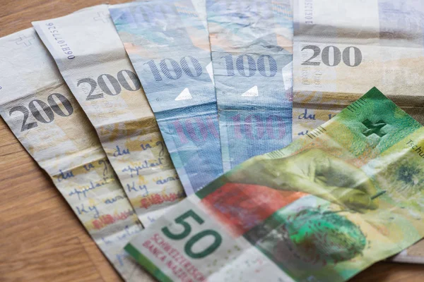 Francos suizos dinero — Foto de Stock
