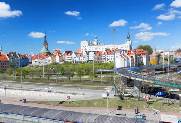 Szczecin i Polen / Panorama av slott och historiska delen — Stockfoto