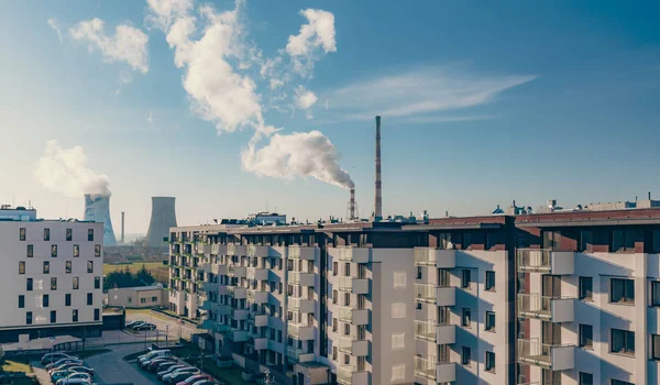 Duże Kominy Mieście Problem Zanieczyszczenia — Zdjęcie stockowe