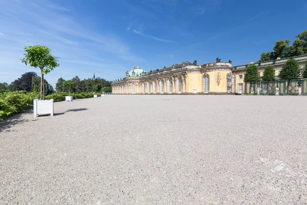 Potsdam'daki tarihi Bahçe ve Saray mimarisi 