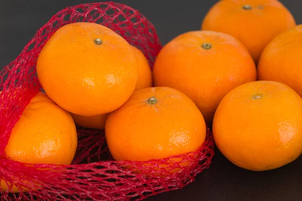 Tangerinas Mesa Pedra Escura — Fotografia de Stock