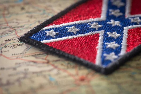 Historische Flagge Des Südens Der Vereinigten Staaten Auf Dem Hintergrund — Stockfoto