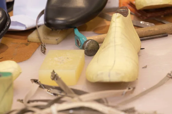 Schoenmaker Schoen Formulieren Tools — Stockfoto