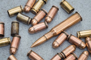 kartuşları ve ölçekler, silah türünde