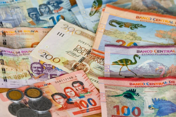 L'argent bolivien, Bolivianos. Billets de différentes coupures — Photo