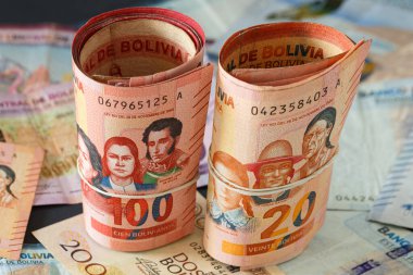 Bolivya parası, Bolivya parası. Çeşitli mezheplerin banknotları