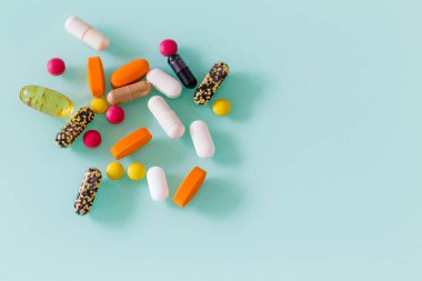 İlaçlar, her türlü hap. Metin için yer