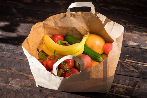 Zero Resíduos Saco Papel Ecológico Cheio Frutas Legumes — Fotografia de Stock