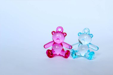 Yenidoğan, Aile, çocukluk kavramı. Oyuncak ayılar. Bebek ikiz Concept.Baby İkizler arka ile A Lot, boşluk Text.Image bir oyuncak ayı için. Oyuncaklar arka plan.