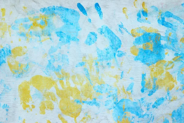 Blury Image Blue Yellow Handprints White Wooden Wall Abstract Colorful — Stock Photo, Image