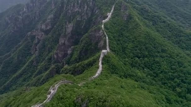 La salvaje Gran Muralla de China — Vídeos de Stock