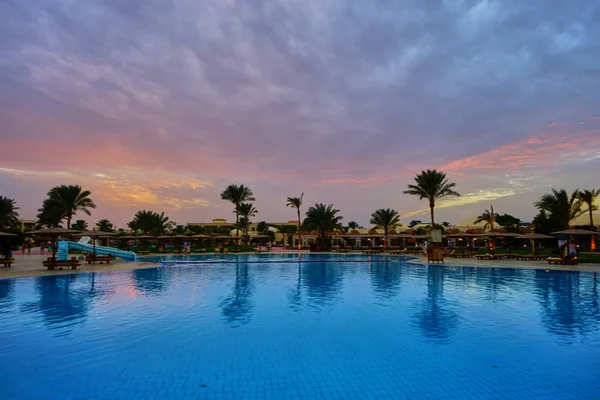 Desert Rose Resort plajda topraklarında görüntülemek