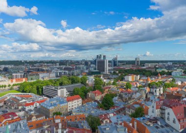 Tallinn, Estonya - 05.07.2017 Tallinn havadan görünümü bir güze