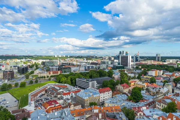 Tallinn, Estonya - 05.07.2017 Tallinn havadan görünümü bir güze