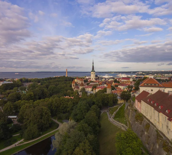 Letecké panorama tallinn, Estonsko — Stock fotografie