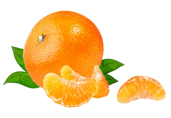 Tangerine of mandarin fruit geïsoleerd op wit — Stockfoto