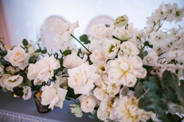 Dekorasyon çiçek düğün tablo