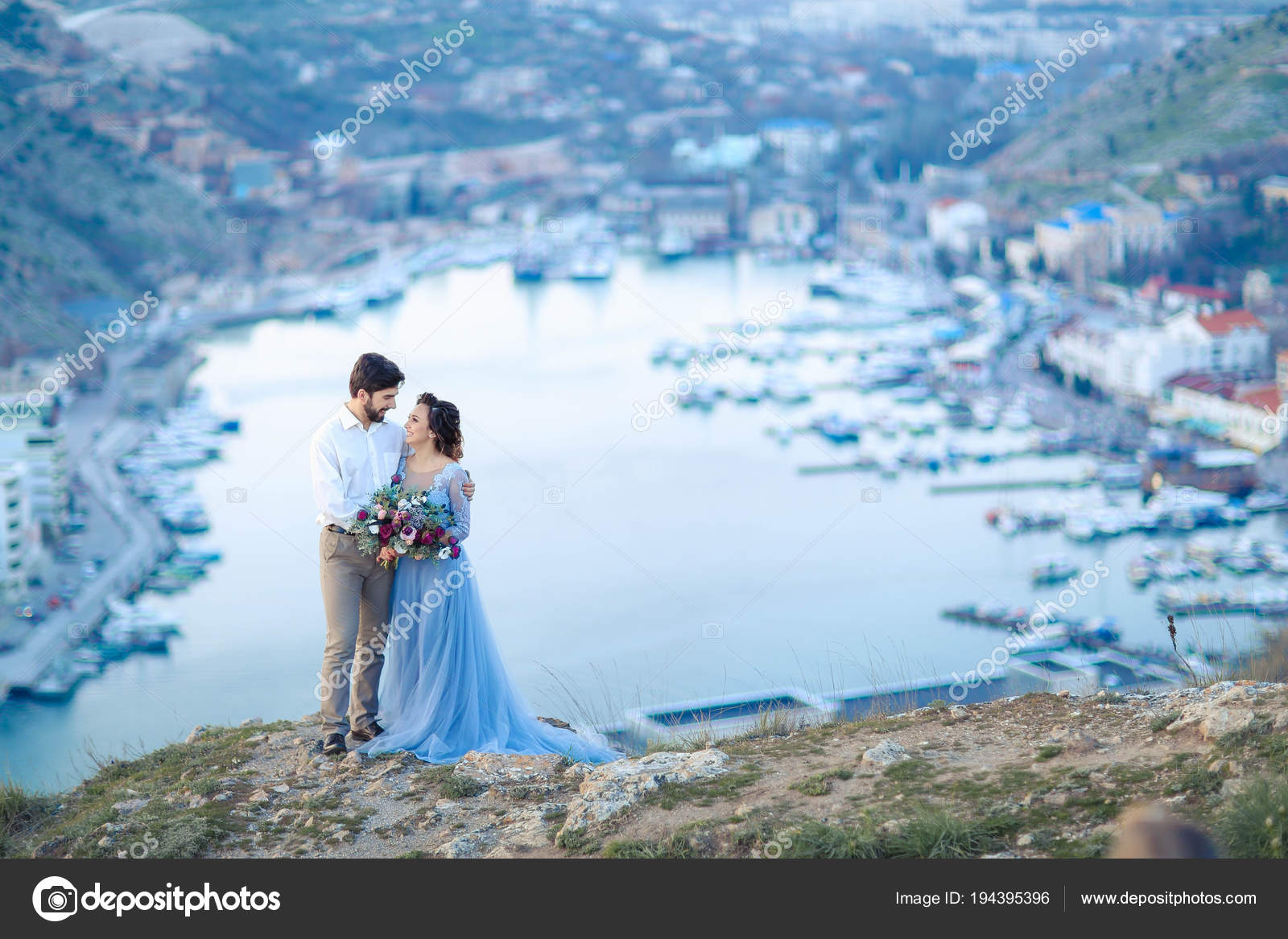 Bride Groom Posing Outdoor Wedding Photosession Stock Photo