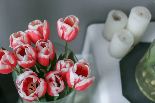 Tulipány Váze Zblízka — Stock fotografie