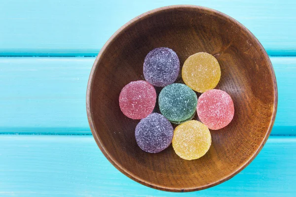 Şeker meyve bir kase jöle kaplı