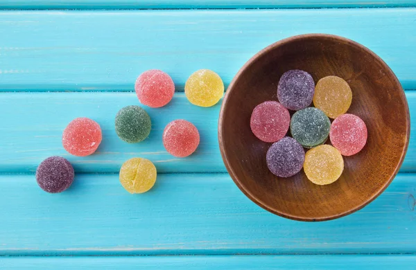 Şeker meyve bir kase jöle kaplı