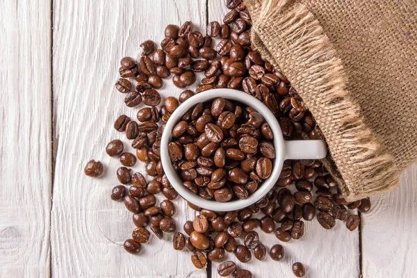 Kahve çekirdekli olsun.