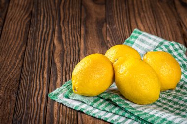 Peçeteye taze limon