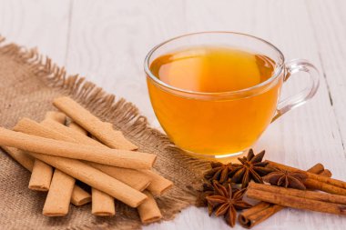 Kurabiye ve çay ile baharat