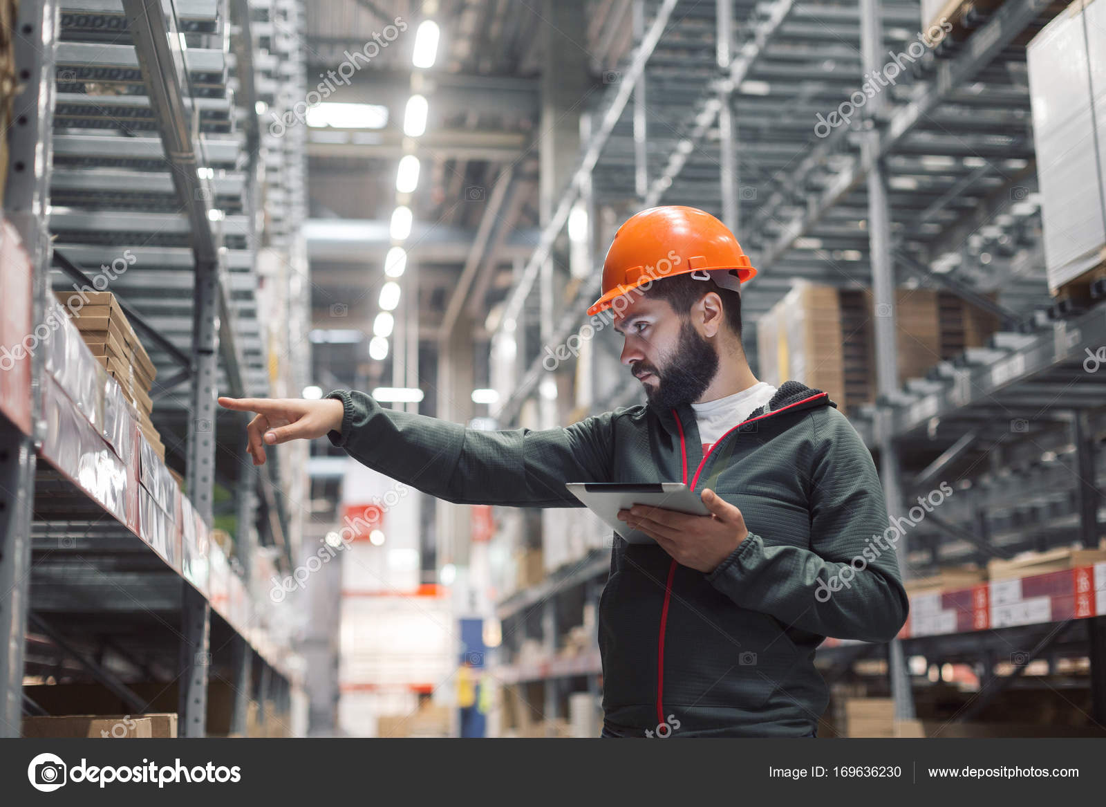 школьники на стройке. практиканты на предприятии. студенты на практике на предприятии. практиканты на предприятии. практиканты на предприятии.