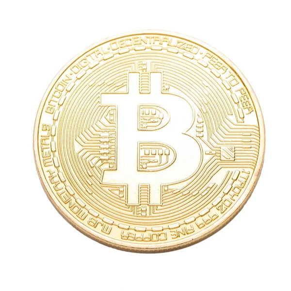 Moeda digital. Criptomoeda. Bitcoin dourado isolado no fundo branco. Moeda de bit físico — Fotografia de Stock