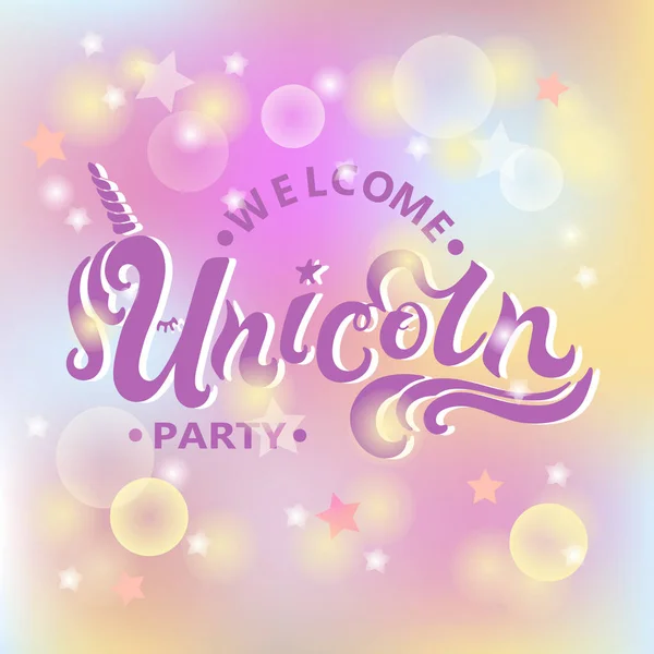Tek boynuzlu at parti metin üzerine pastel renkli arka plan izole edilir. El yazı logo, rozet, yama, simge Unicorn çekilmiş. Parti, doğum günü, davet, el ilanları, bebek doğum için şablon.