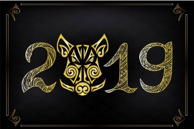 Siyah arka plan üzerine izole altın domuzun veya domuz kafası. Sembol Çince 2019 yeni yılın. Vektör çizim. Yaban domuzu veya domuz kafası Maori yüz dövme stilize.