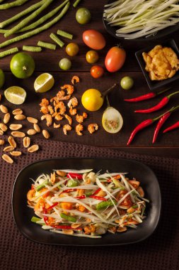 Thai Som tam, papaya salad