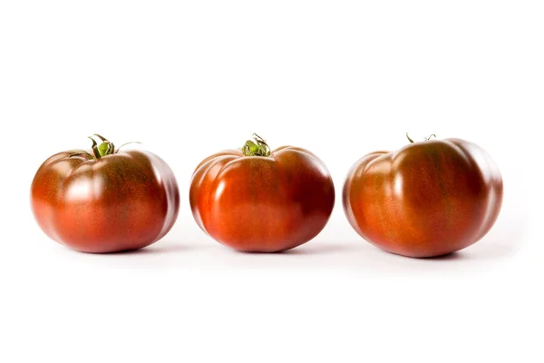 白い背景に分離されたクリミアから黒トマト — ストック写真