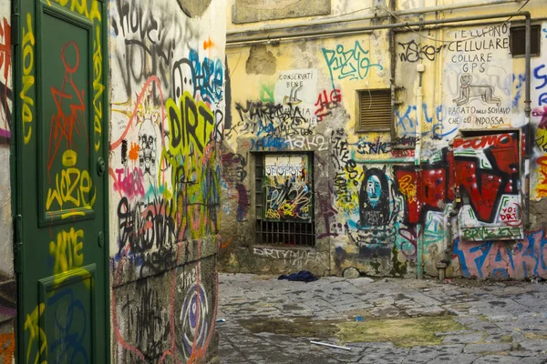 Napoli, italien - 4. januar 2018: blick auf neapel street — Stockfoto