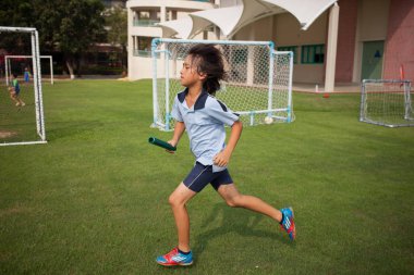 Bir üniversitede Bangkok, okul çocukları açık spor Mahkemesi