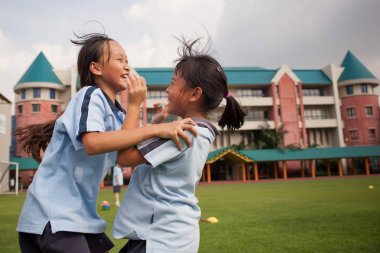 Bangkok bir üniversitede Çocuk Bahçesi dur eğlen
