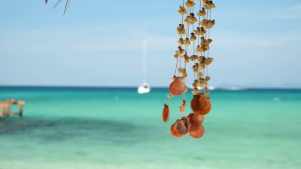 Seashell Mobile Sways Wind Beautiful Beach Thailand — Stock Video