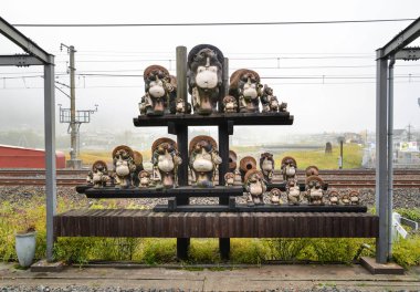 Tanuki Sakano tren istasyonu, Kyoto, Japonya