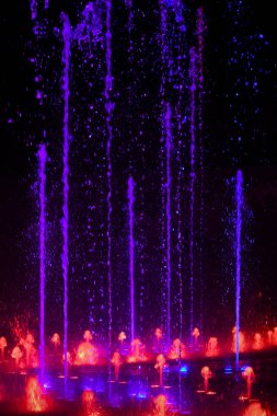 Su sıçraması - neon renk